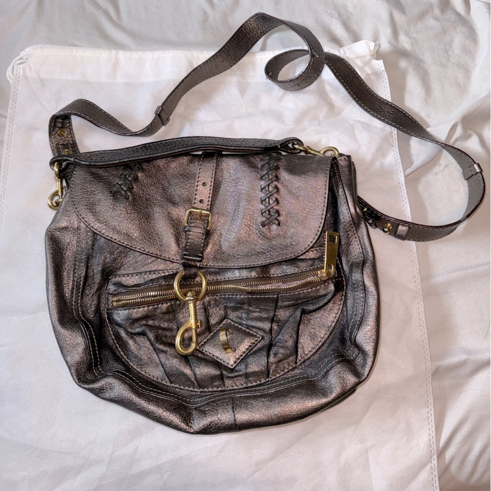 Marc Jacobs messenger bag